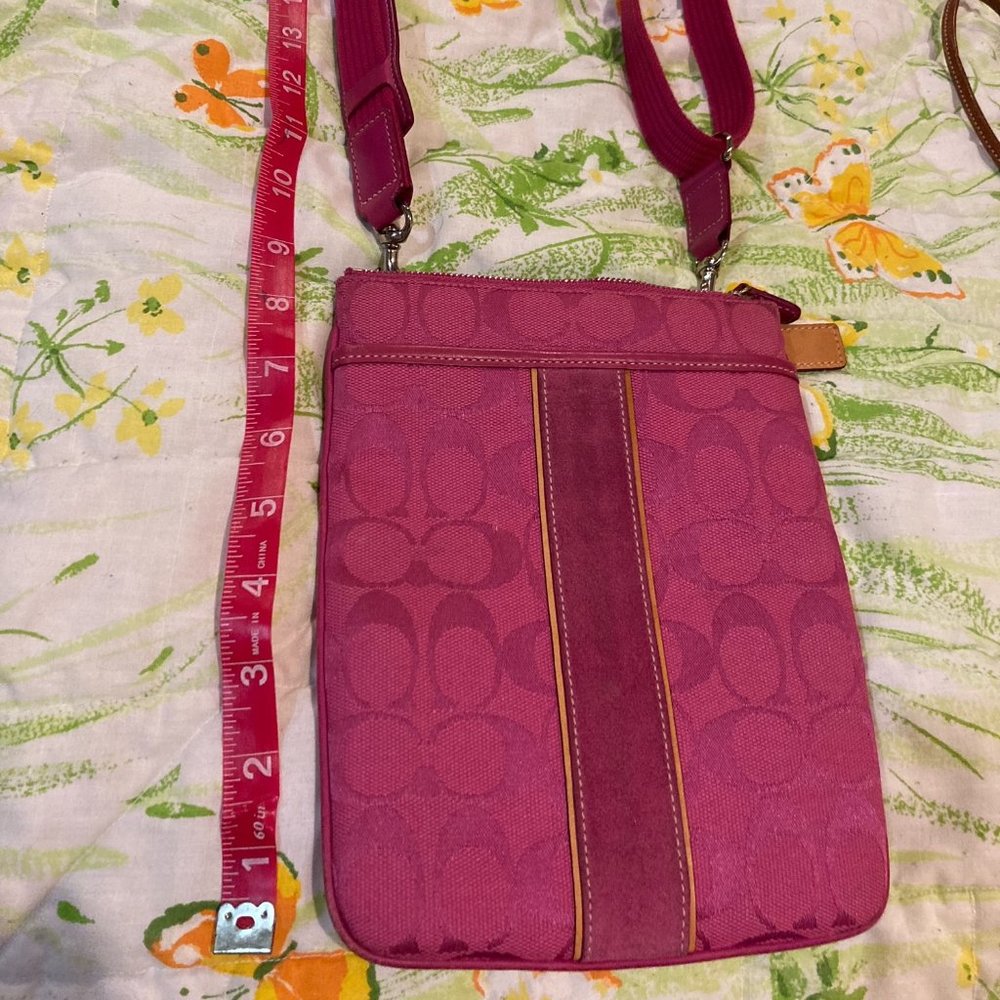 (Reserved) Coach Pink Coach Crossbody